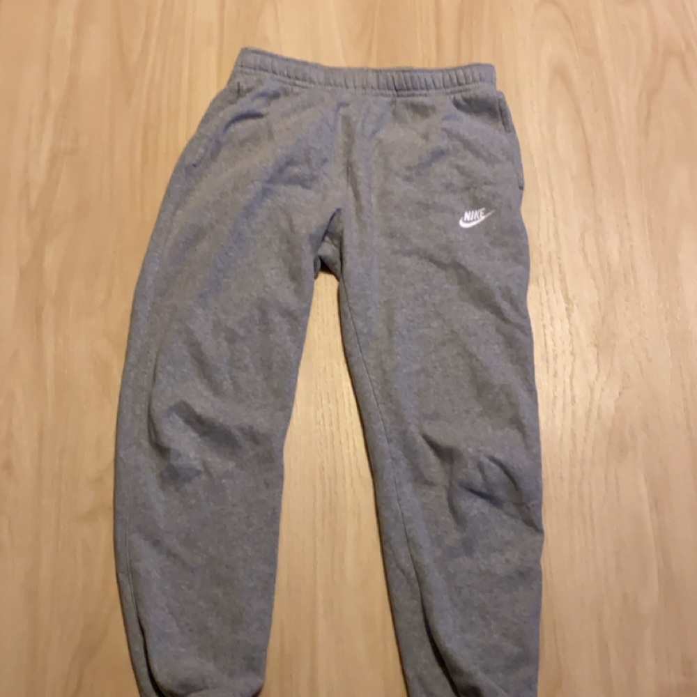 Nike Men Gray Sweatpants with White Swoosh